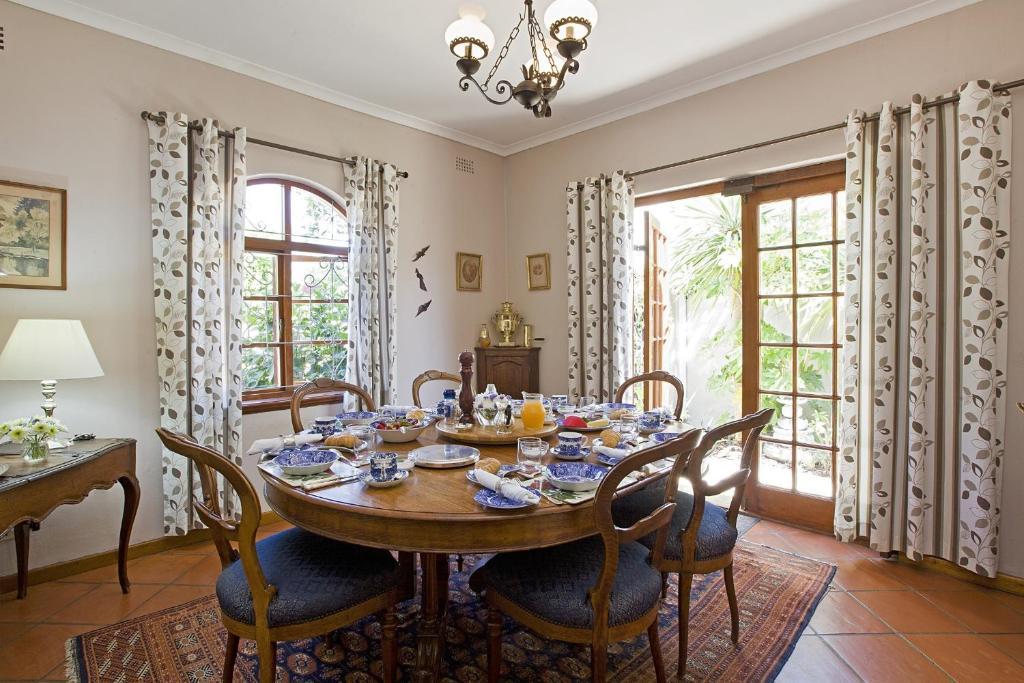Norval Foundation yak\u0131n\u0131ndaki en iyi oteller hangileri? Cape Town Dış mekan fotoğraf
